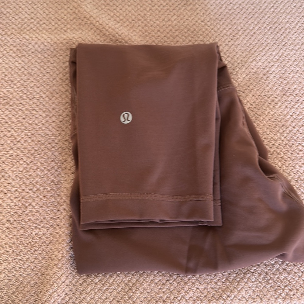 Lululemon Wunder Train high rise cropped contour fit 21” dark oxide size 10
